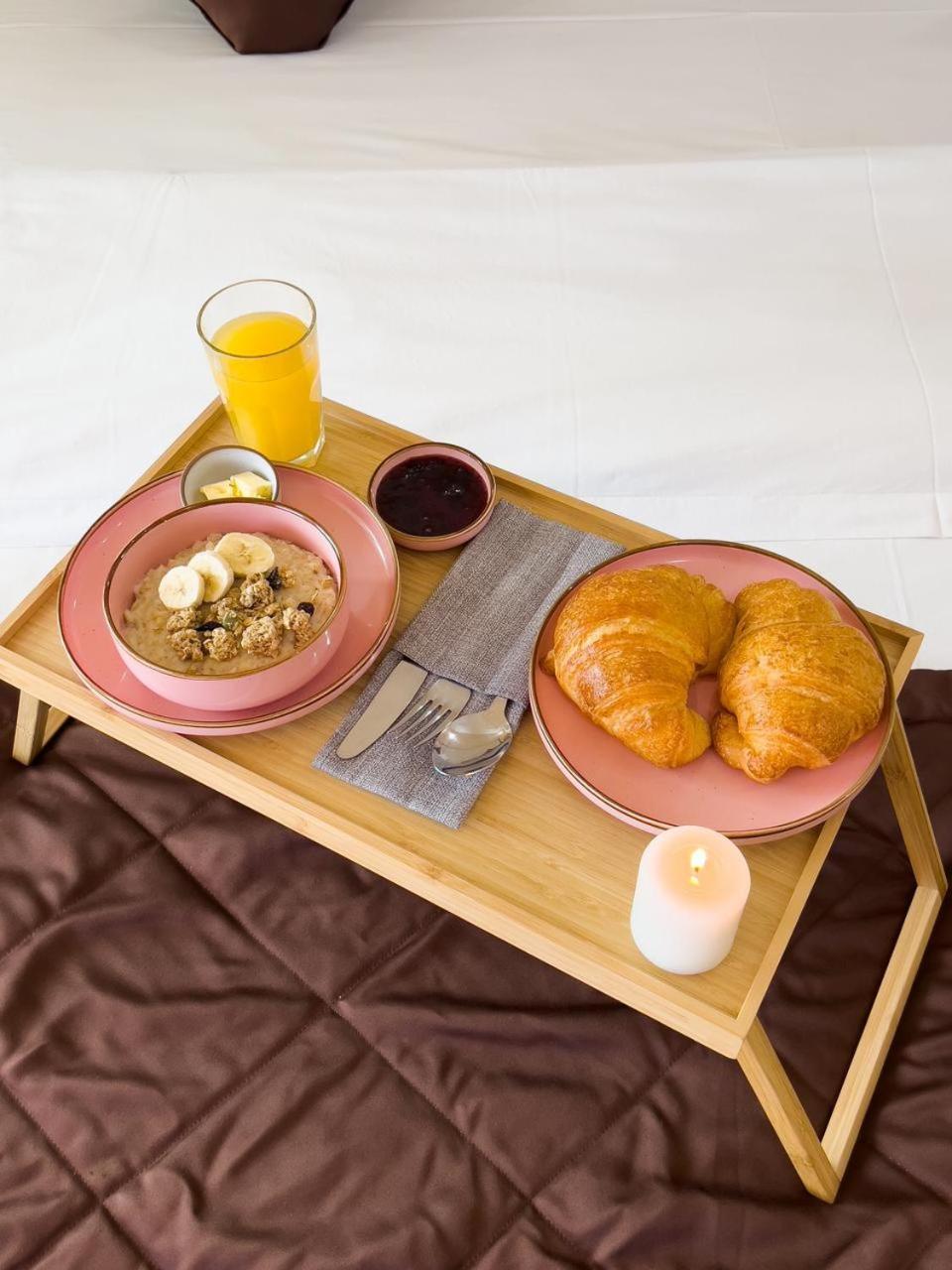 Apartment 5 Almaty Ngoại thất bức ảnh