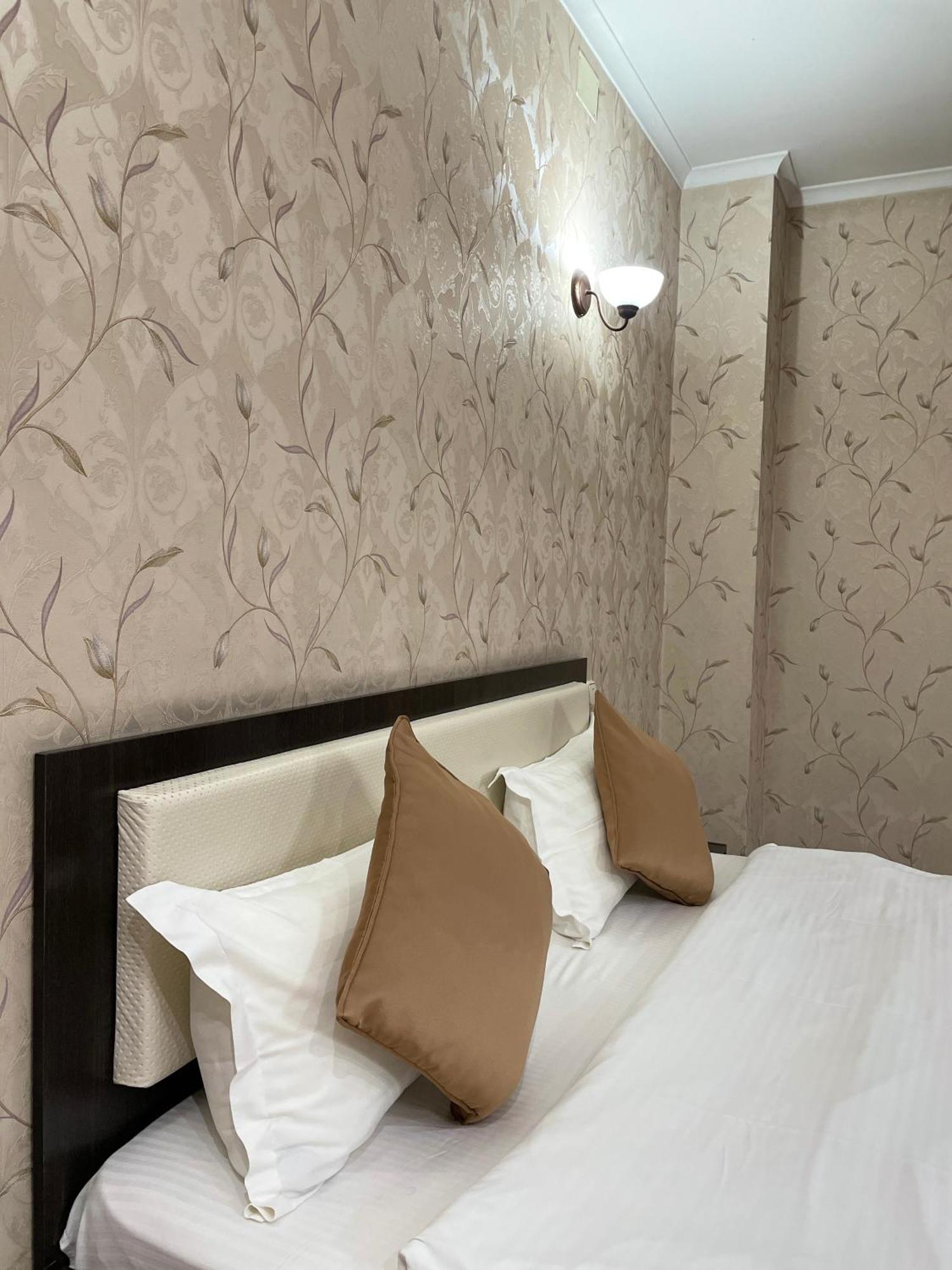 Apartment 5 Almaty Ngoại thất bức ảnh