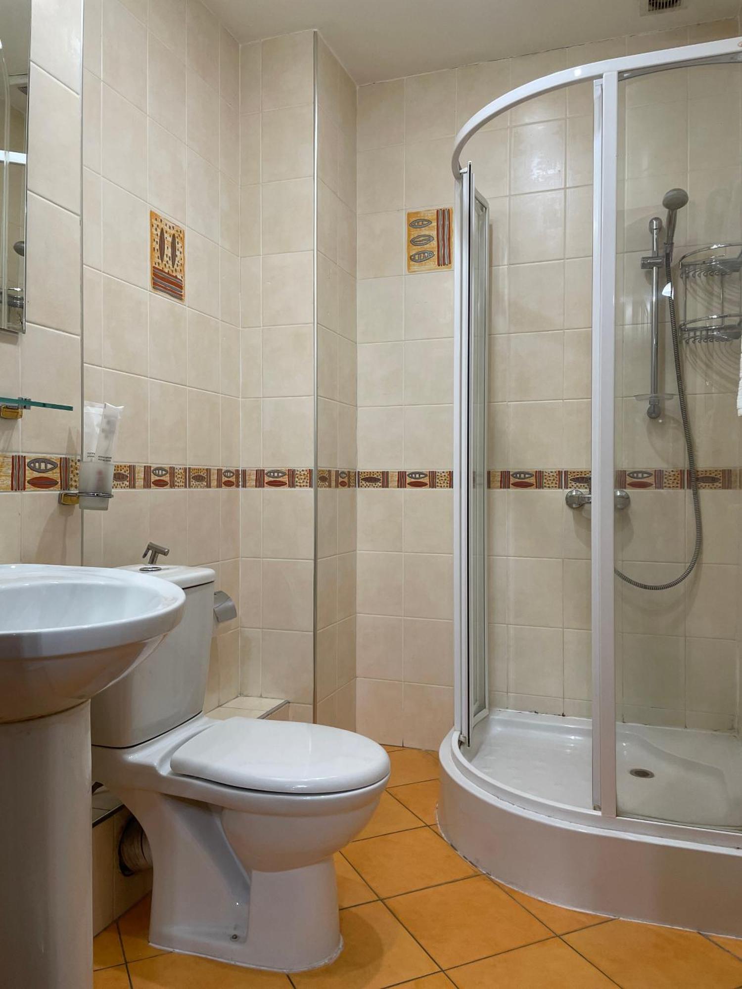 Apartment 5 Almaty Ngoại thất bức ảnh